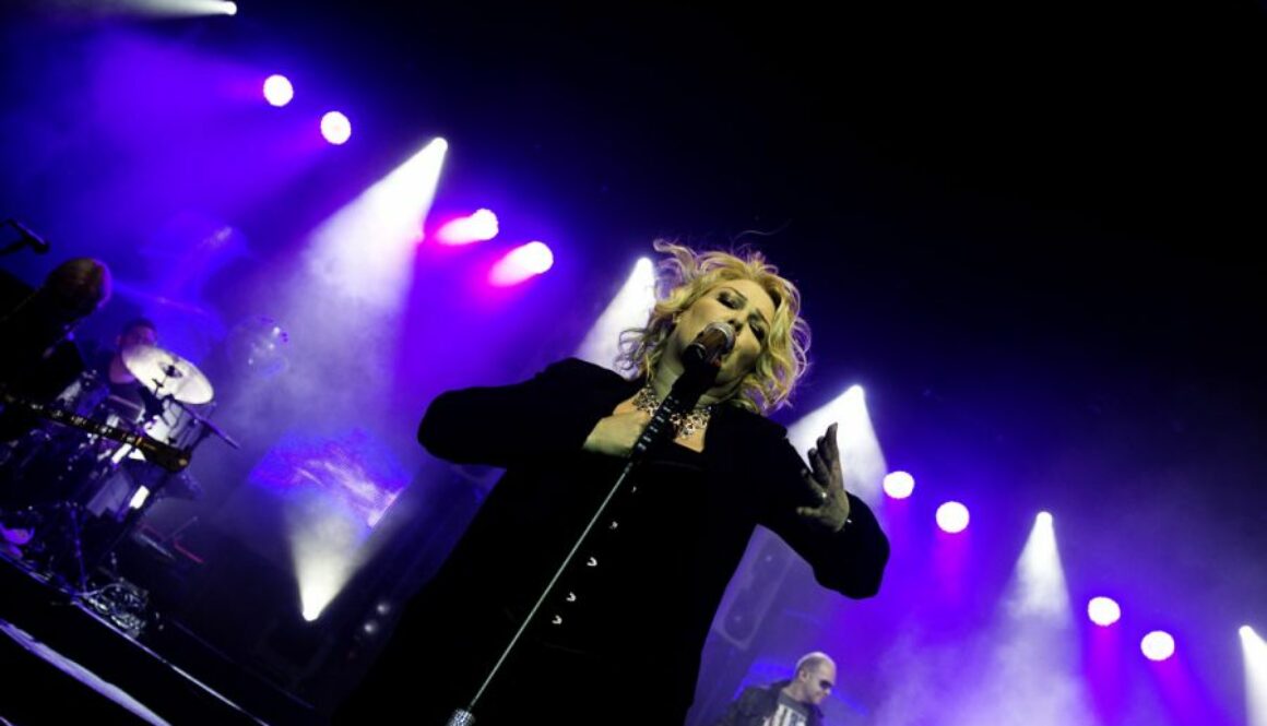 Kim Wilde Snapshots - Tour 2012 support 2 The Universe, Europahalle in Trier