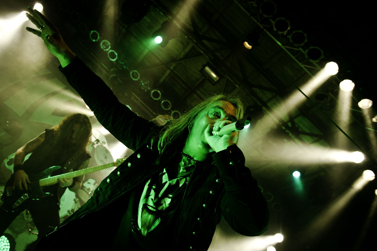 Bilder von Helloween und Support Gamma Ray in der Garage Saarbrücken am 09.04.2013