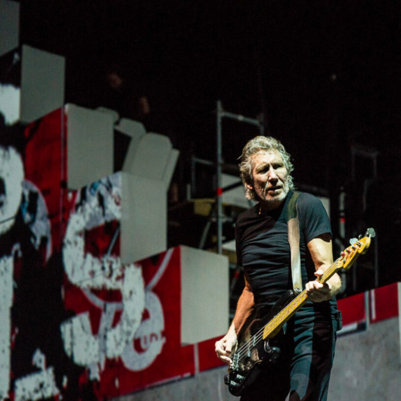 Roger Waters baut eine Mauer durch die ESPRIT Arena Düsseldorf