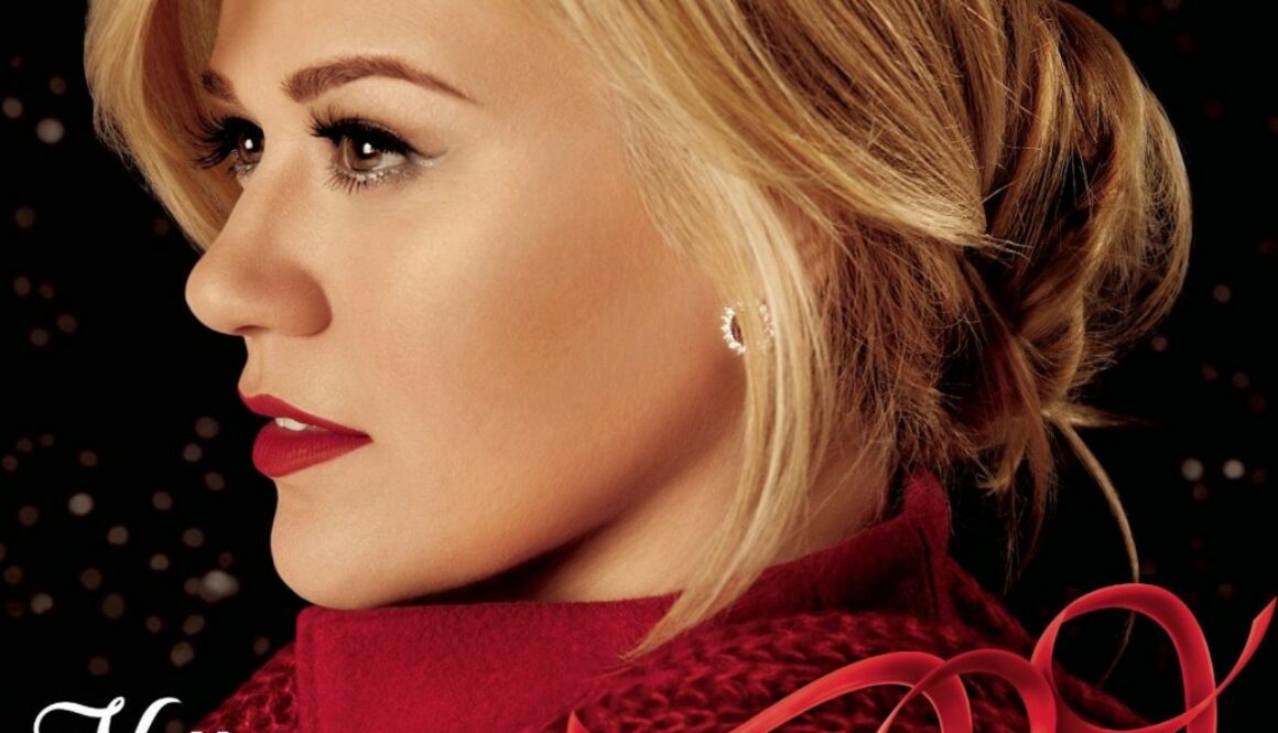 Kelly_Clarkson_Red