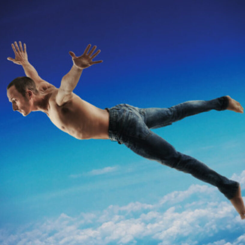 Mike + The Mechanics lernen fliegen