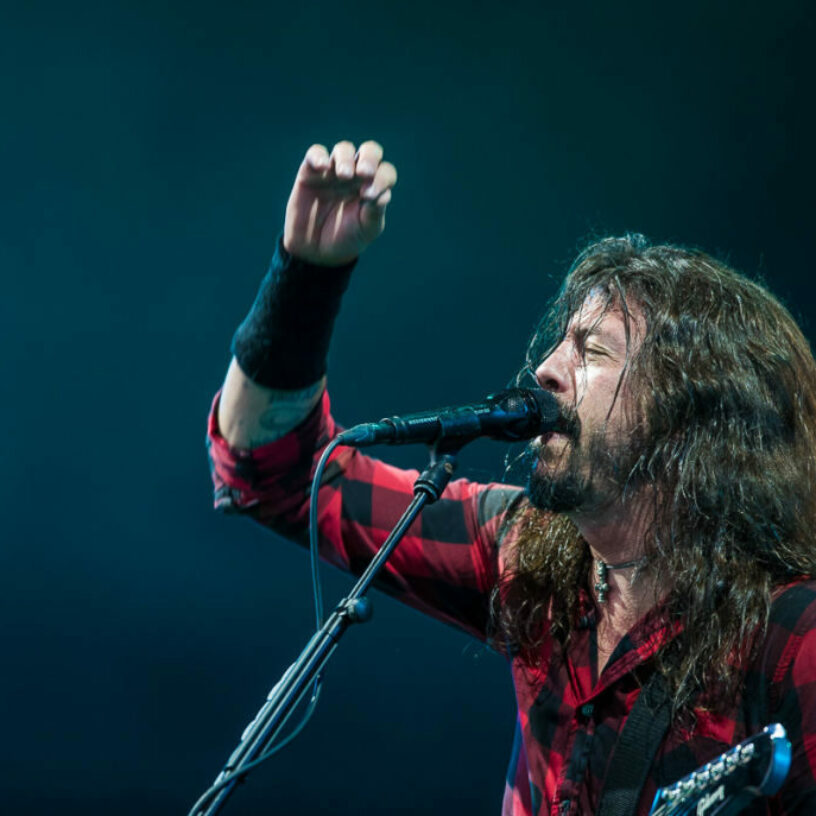 Neues Foo Fighters-Video: Jason Sudeikis lässt Dave Grohl im Wasser tanzen