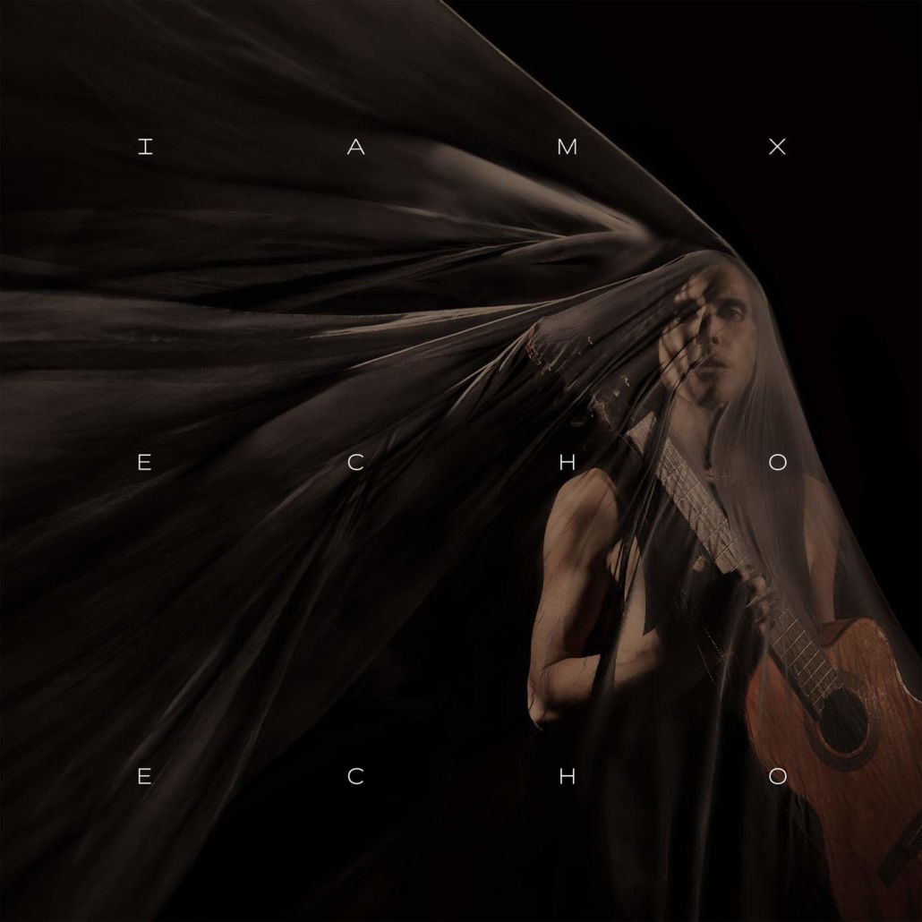 IAMX beschreitet mit Akustik-Album neue Pfade