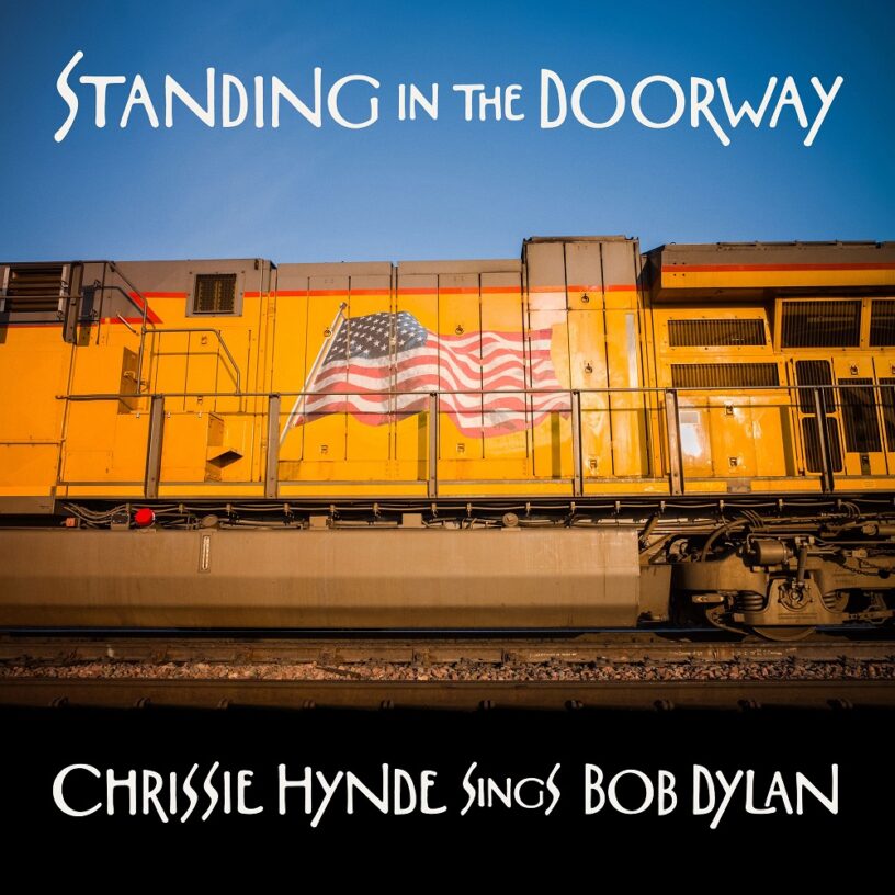 Chrissie Hynde sings Bob Dylan: „Standing in the doorway“