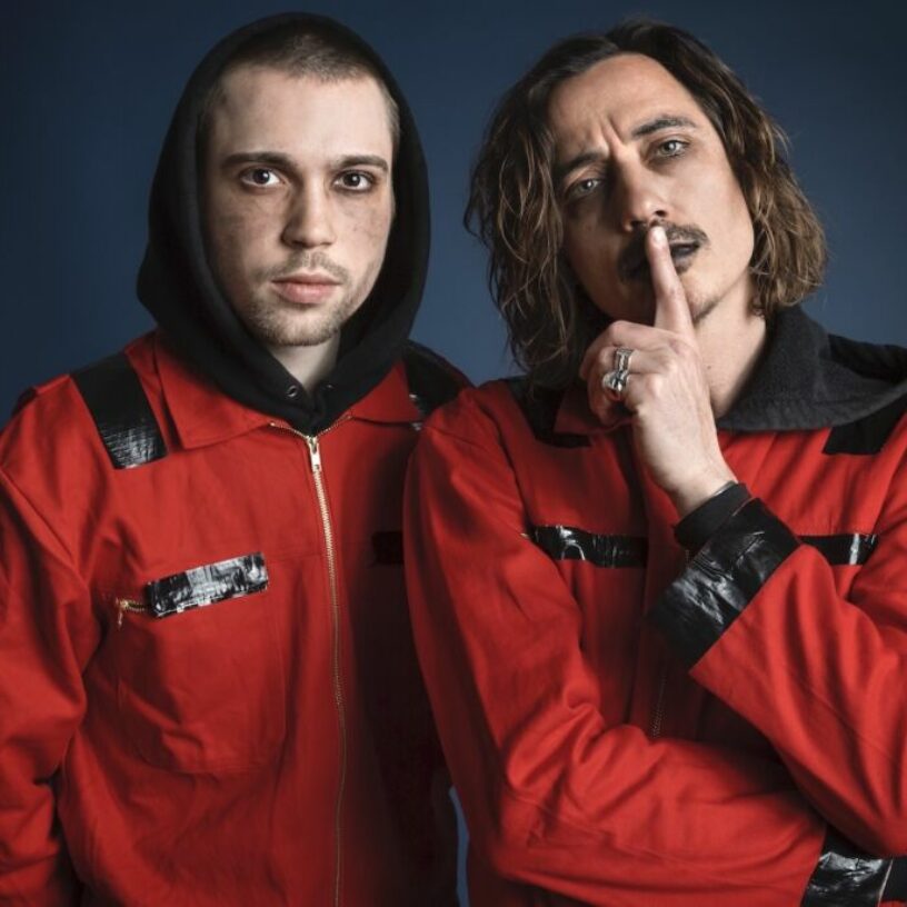 Das Berliner Alternative-Rock Duo Saint Chaos macht Lärm für fünf