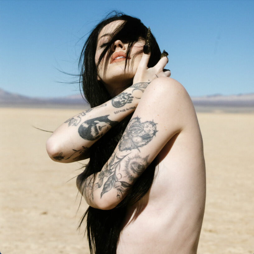 Bishop Briggs präsentiert ihre beiden neuen, emotionalen Singles