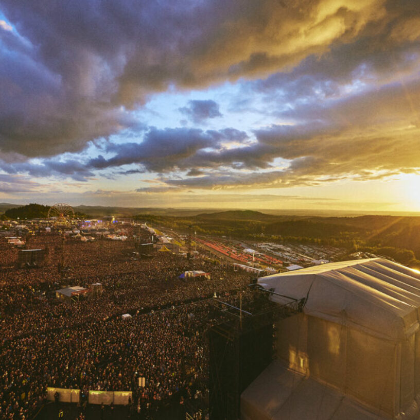 Rock am Ring und Rock im Park geben Tagestickets in den Vorverkauf