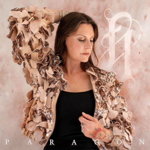 Floor Jansen veröffentlicht am 24.03.23 ihr Soloalbum PARAGON