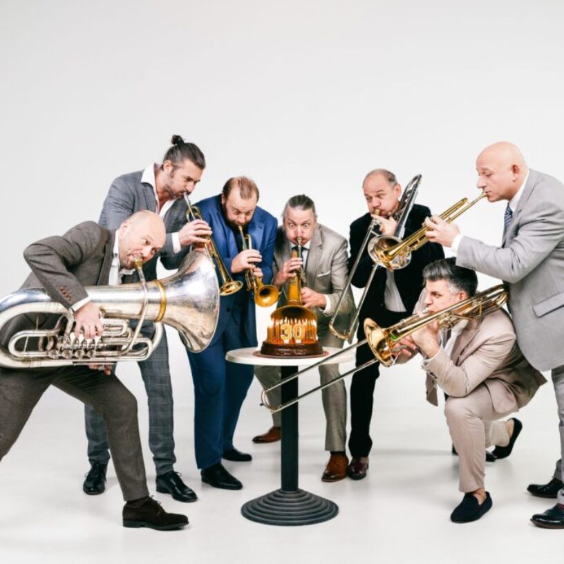 MB_Jubelei_Blow_1C0A6580_c_MariaFrodl-3000-scaled MNOZIL BRASS – Jubiläumsshow in der Gebläsehalle Neunkirchen, 29.4.2026