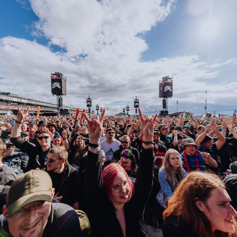 Erster Festivaltag mit Linkin Park, Limp Bizkit, Papa Roach