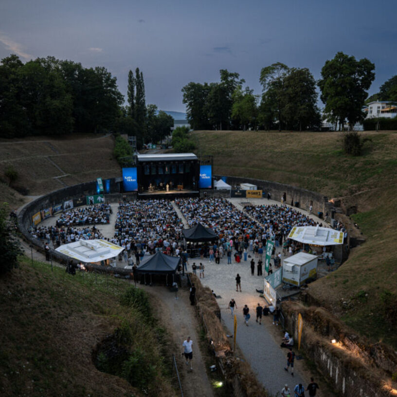 Katie Melua mit Babybauch – ein magisches Konzert im Amphitheater Trier