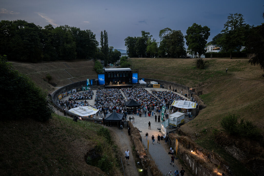 Katie Melua Live - Trier 2026 Katie Melua mit Babybauch – ein magisches Konzert im Amphitheater Trier