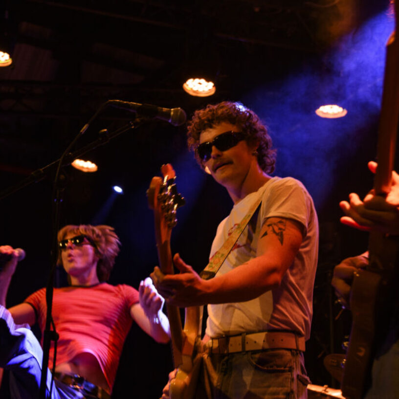 Liquid Zoo als Support von JET in Köln, Fotogalerie vom 14. Juli 2026